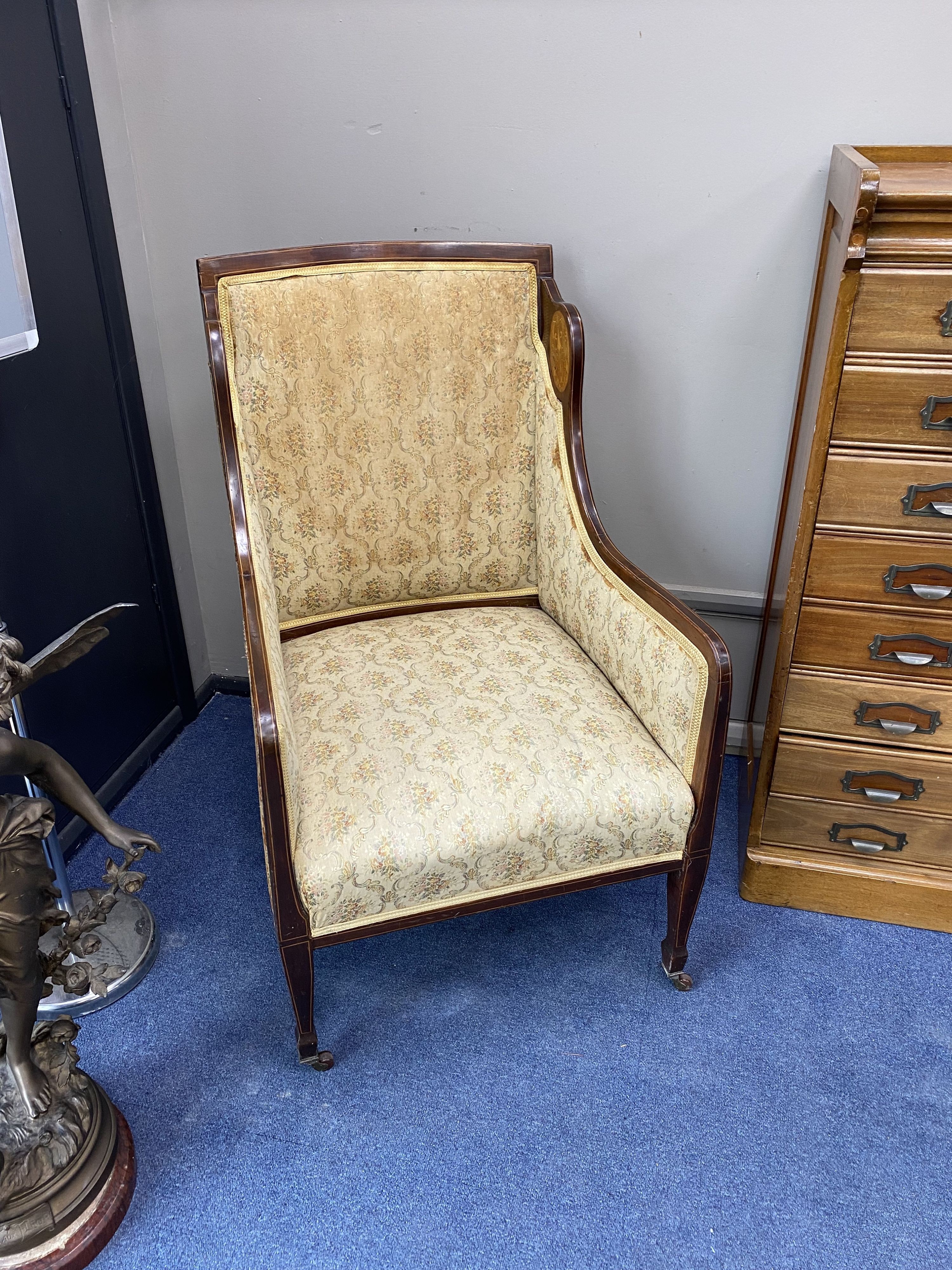 A pair of Edwardian armchairs, width 58cm, depth 60cm, height 98cm